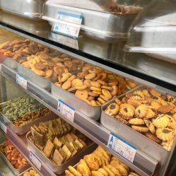 上海哈尔滨食品厂 延安路店